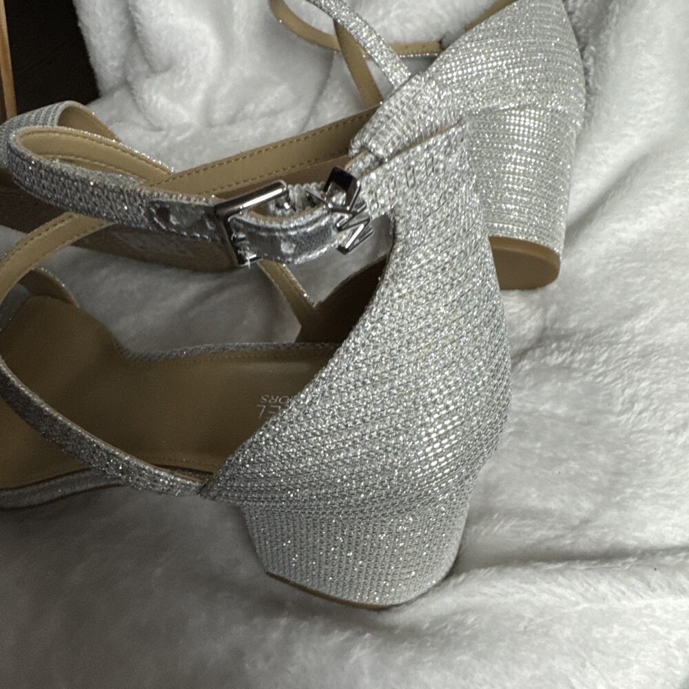 Michael Kors Serena Flex Sandal Silver Glitter Strappy Ankle Women's Size 11 NIB - Picture 5 of 8